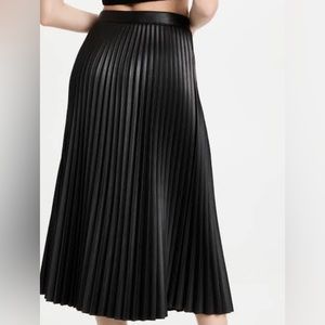 Marc New York | Andrew Marc | Pleated black faux leather skirt, size 2